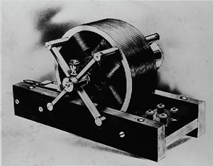 Induction motor demonstrated by Tesla before the Institute of Electrical Engineers in 1888