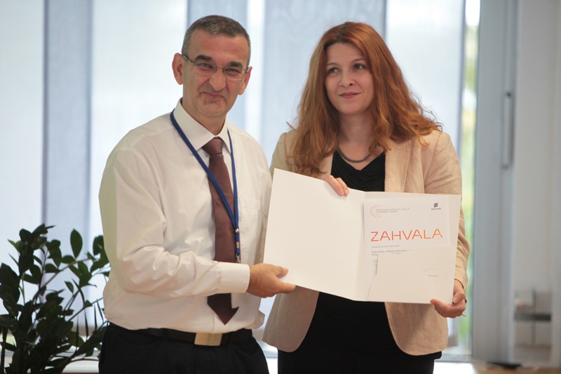 Zahvala FER / Award for successful collaboration to FER